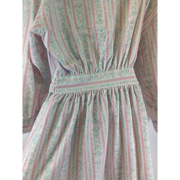 Lanz of Salzburg Tyrolean Flannel Wrap Robe Heart Flowers Pink Long Womens Small - Picture 6 of 14